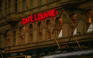 Café-Louvre
