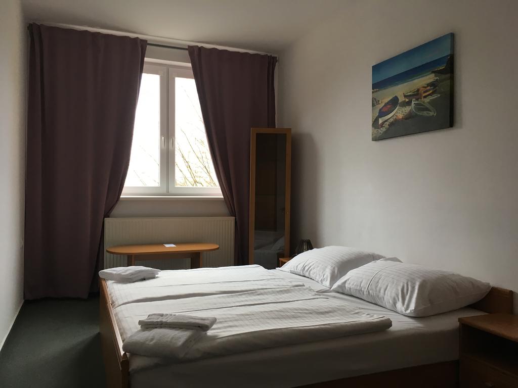 Bedroom by Hotel Arko