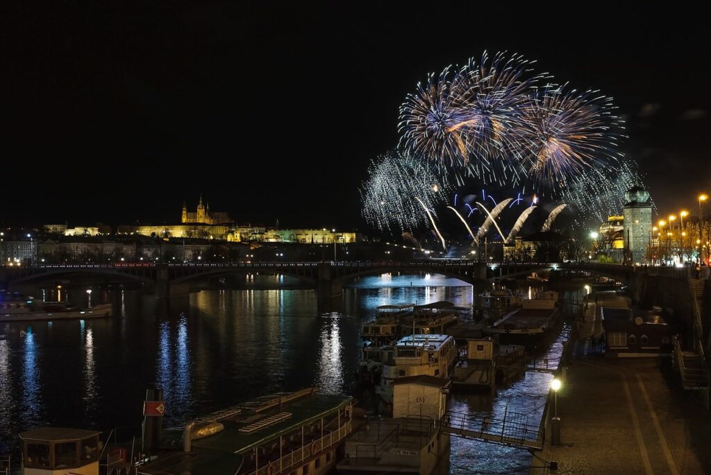 Fogo de artifício em Praga