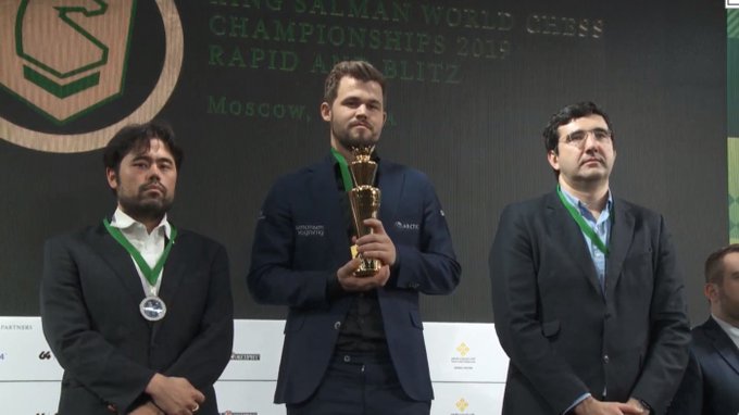 prompthunt: Magnus Carlsen punching Hikaru Nakamura during a chess match