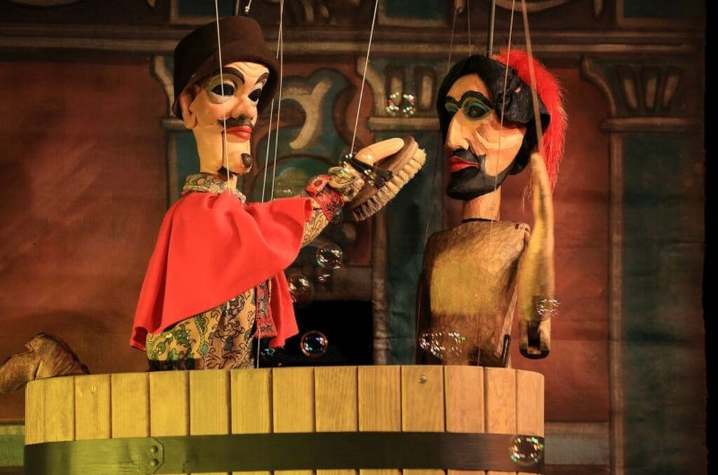 Divadlo marionet