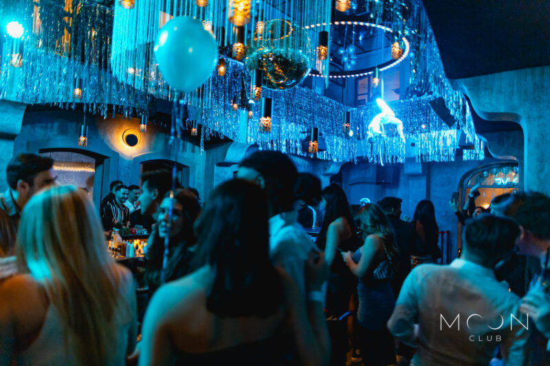 10 Best Clubs in Prague for a Night to Remember🪩 🕺💃