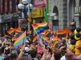 La Prague Pride est de retour en 2025, apportant joie, visibilité et célébration au cœur de la République tchèque.
